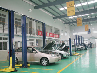 廣州市駿威汽車貿易有限公司簡介 專業汽車服務，匠心鑄就信賴